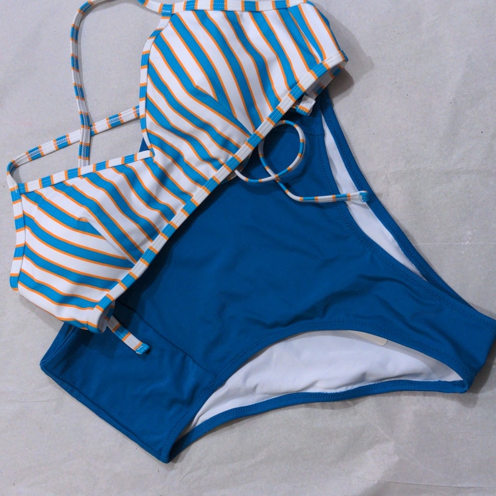 Nwt cupshe bathing suit